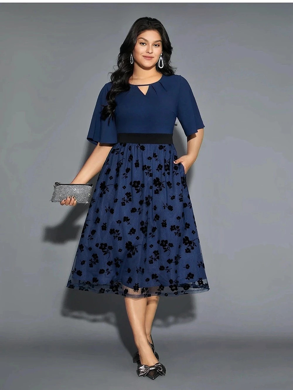 NWT Bloomchic Floral Midi Dress in Blue & Black size 18/20 2X 🖤💙🖤